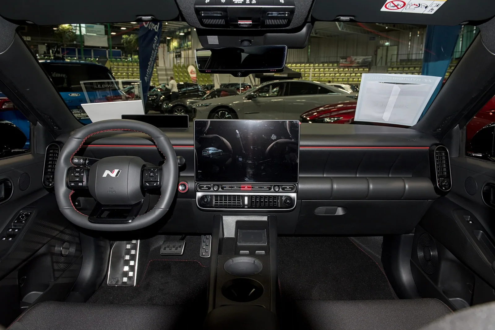 Planche de bord de la Hyundai Ioniq 3 N Line avec son écran central